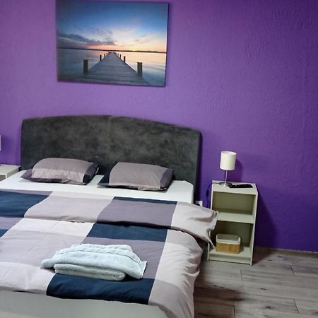 7 Days Premium Apartment 2 سوبوتيتْسا المظهر الخارجي الصورة