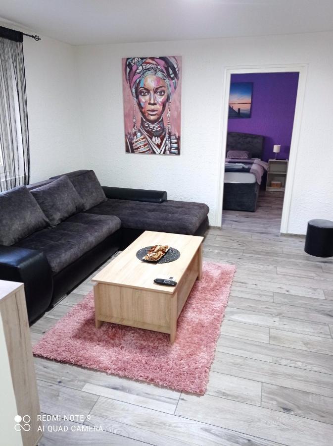 7 Days Premium Apartment 2 سوبوتيتْسا المظهر الخارجي الصورة